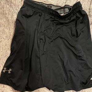 UNDERARMOUR BB SHORTS